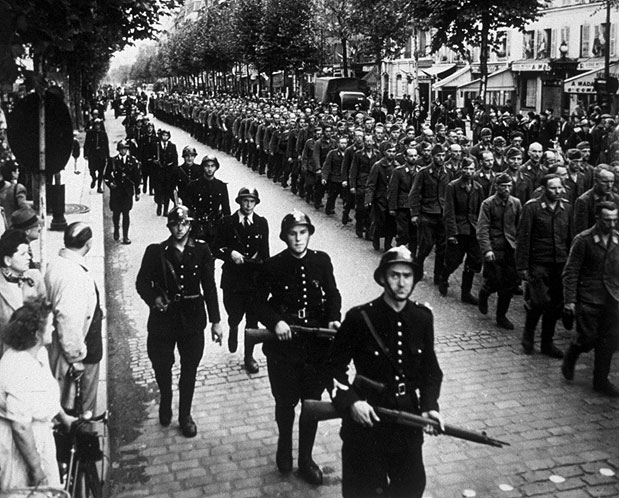 França 1944 - Prisoneiros alemães