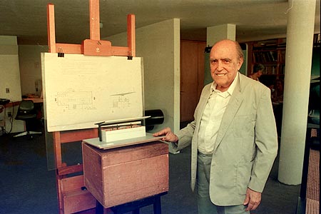 Oscar Niemeyer