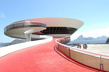 Oscar Niemeyer